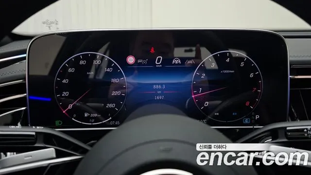 Mercedes-Benz E-Class E-класс W214 E300 4MATIC Exclusive — Фото автомобиля 8