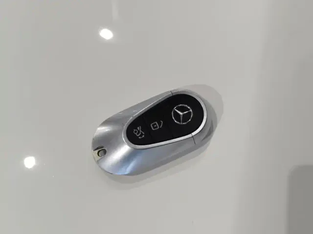 Mercedes-Benz C-Class — Фото автомобиля 8