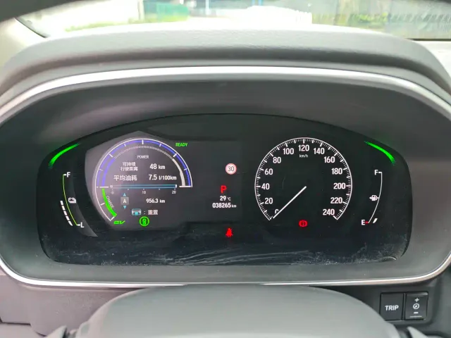 Honda Odyssey — Фото автомобиля 17