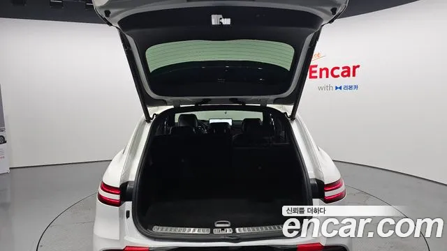 Genesis GV70 2.5T Бензин AWD — Фото автомобиля 20