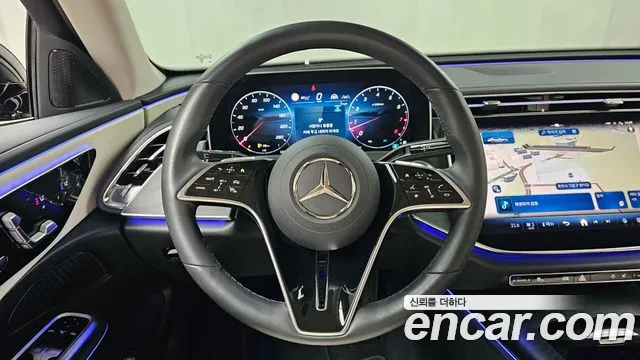 Mercedes-Benz E-Class — Фото автомобиля 13