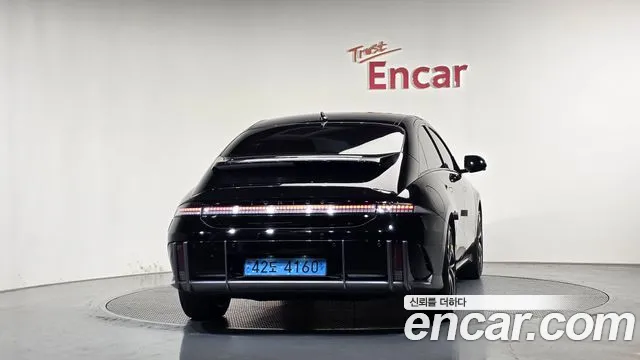 Hyundai Ioniq 6 — Фото автомобиля 4