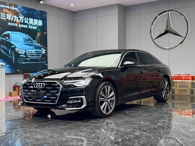 Фотография автомобиля — Audi A6L