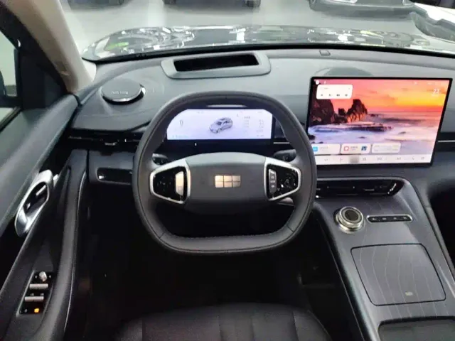 Geely Galaxy E5 — Фото автомобиля 10