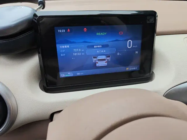 Wuling Hongguang Mini EV — Фото автомобиля 12