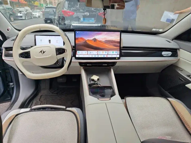 Dongfeng eπ 007 — Фото автомобиля 5