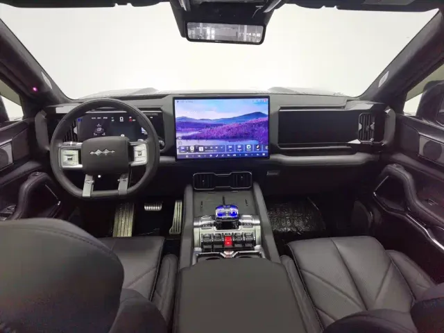 BYD FangChengBao Leopard 8 — Фото автомобиля 5