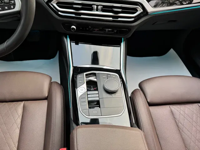 BMW 3 Series — Фото автомобиля 19