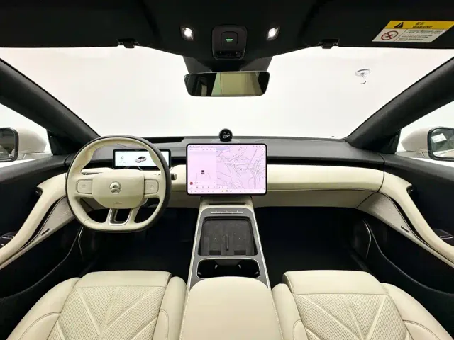 Nio ET5 — Фото автомобиля 21