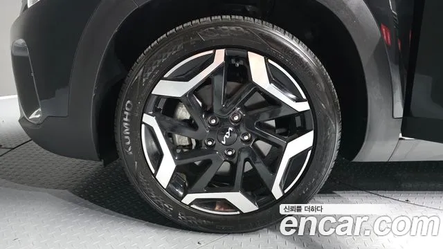 Kia Seltos Бензин 1.6 турбо 2WD — Фото автомобиля 5
