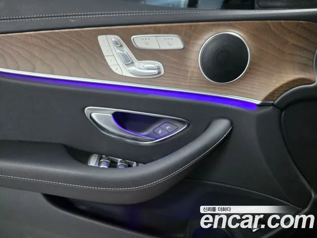 Mercedes-Benz E-Class W213 — Фото автомобиля 15