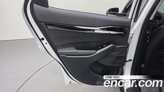 Kia Seltos Новый Seltos Бензин 2.0 4WD — Фото автомобиля 25