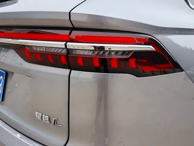 Geely Xingyue L — Фото автомобиля 10