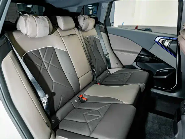 BMW X3 — Фото автомобиля 23