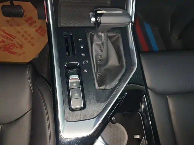 Wuling Asta — Фото автомобиля 13