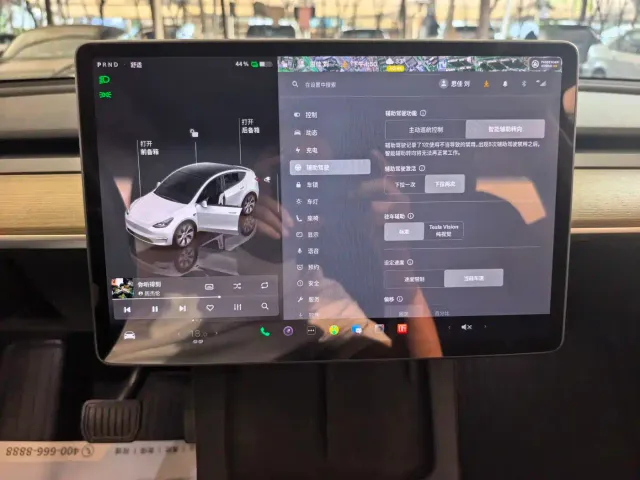 Tesla Model Y 2022 Facelift Rear-Wheel Drive Version — Фото автомобиля 8