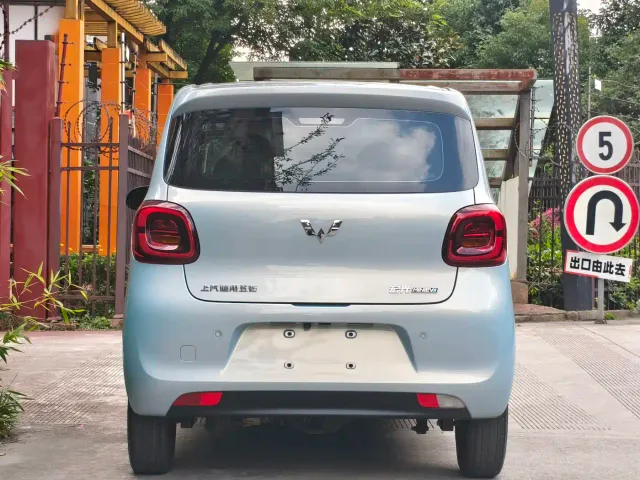 Wuling Hongguang Mini EV — Фото автомобиля 6