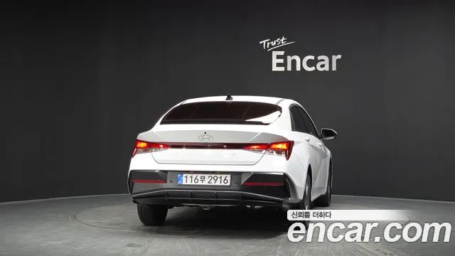 Hyundai AVANTE Новый Avante (CN7) — Фото автомобиля 4