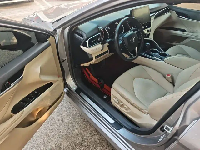 Toyota Camry — Фото автомобиля 11