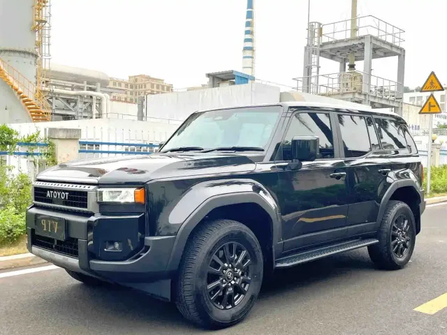 Фотография автомобиля — Toyota Prado