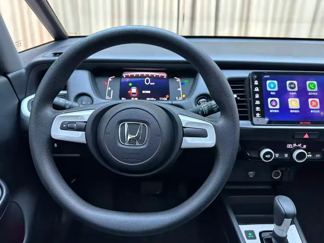 Honda Fit — Фото автомобиля 7