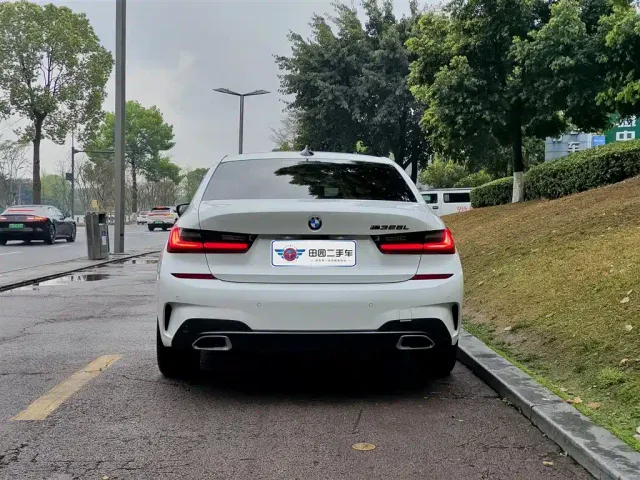 BMW 3 Series — Фото автомобиля 5