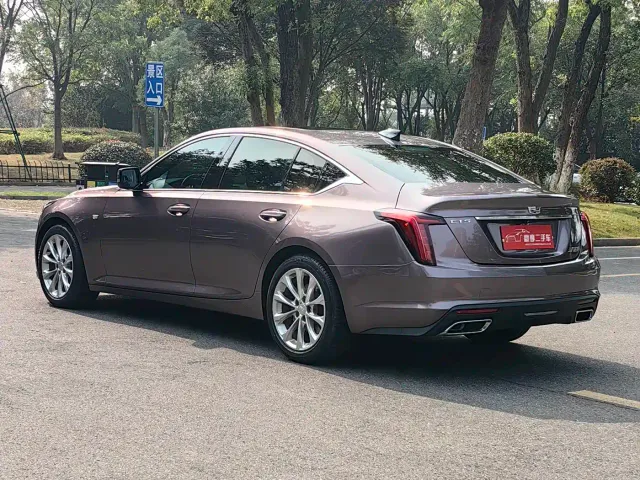 Cadillac CT5 — Фото автомобиля 11