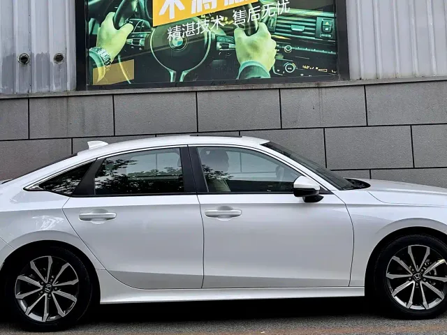 Honda Integra — Фото автомобиля 3