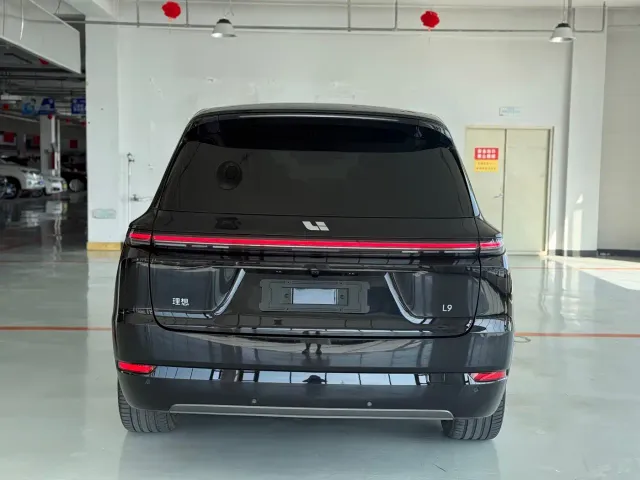 Li Auto Li Xiang L9 2024 Model Ultra — Фото автомобиля 12