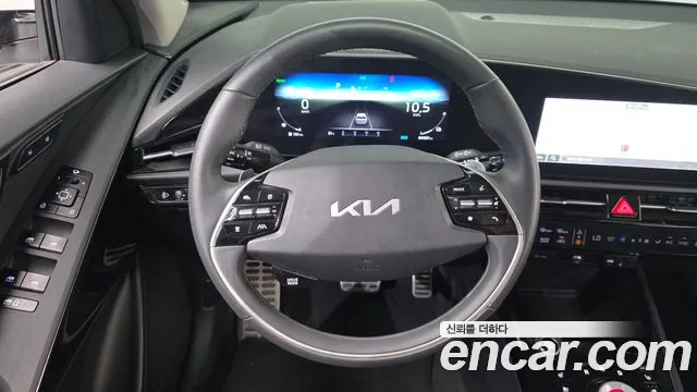 Kia Niro The All New Niro Signature — Фото автомобиля 12
