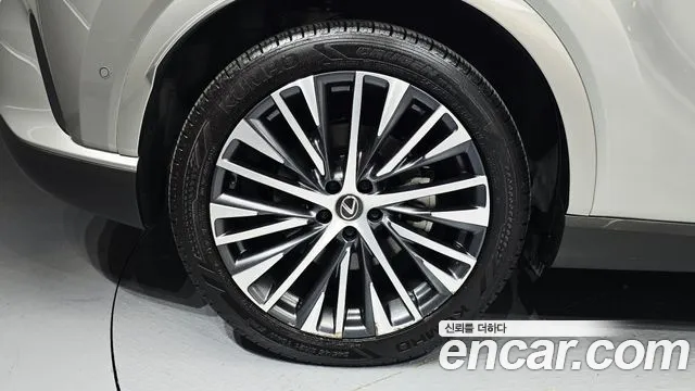 Lexus RX — Фото автомобиля 5