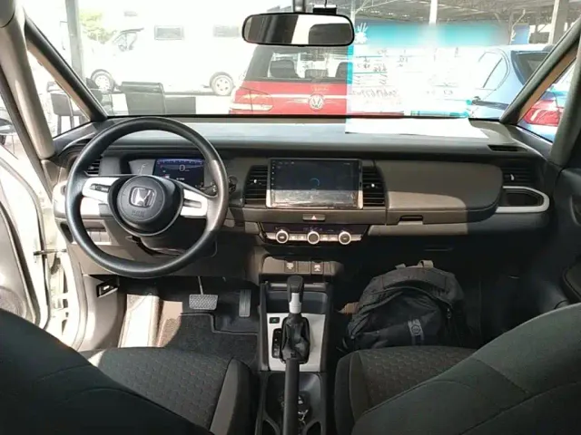 Honda Fit 2022 1.5L CVT Trend Sunroof Edition — Фото автомобиля 9