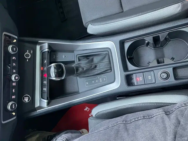Audi Q3 — Фото автомобиля 24