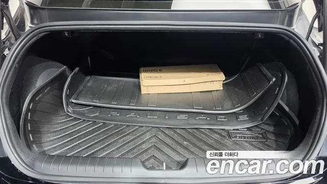 Hyundai Ioniq 6 — Фото автомобиля 24