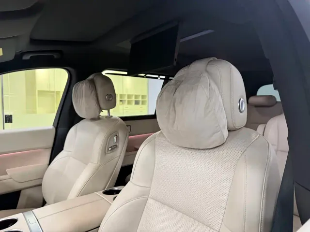 Li Auto L9 — Фото автомобиля 12