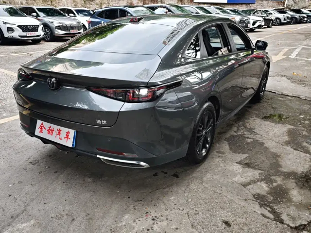 Changan Lamore — Фото автомобиля 6