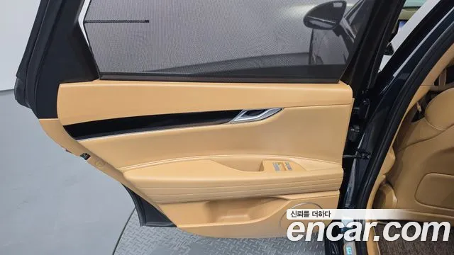 Genesis G80 Бензин 2.5 турбо 2WD — Фото автомобиля 24