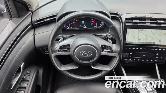 Hyundai Tucson Tucson (NX4) Бензин 1.6 турбо 2WD — Фото автомобиля 13