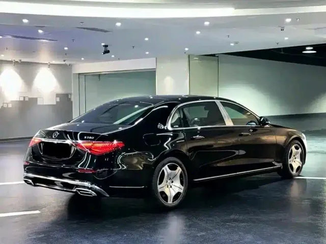 Mercedes-Benz Maybach S-Class — Фото автомобиля 13