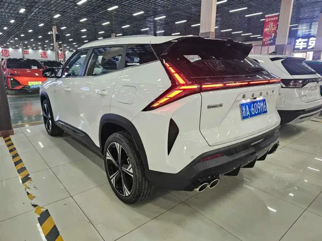 Geely Boyue — Фото автомобиля 3