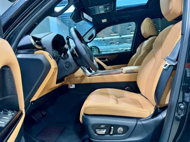 Lexus LX — Фото автомобиля 16
