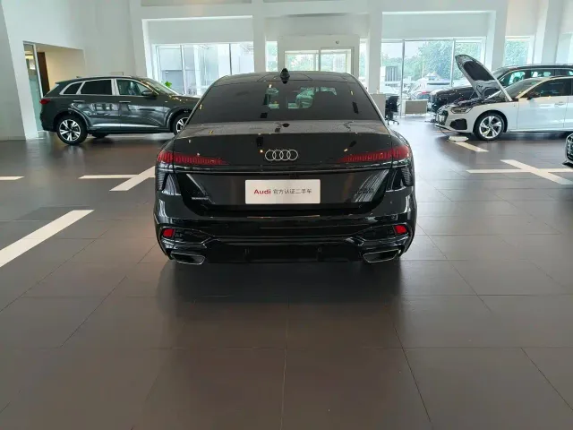 Audi A6L — Фото автомобиля 5