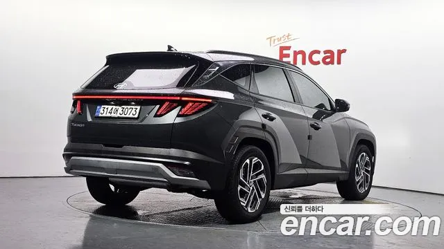 Hyundai Tucson — Фото автомобиля 2