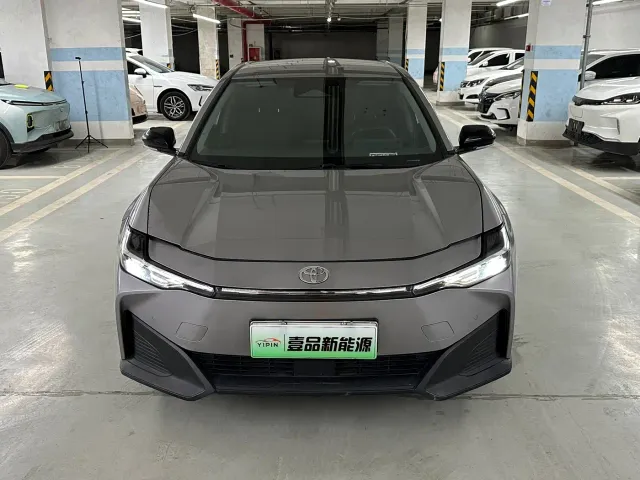 Toyota bZ3 — Фото автомобиля 2