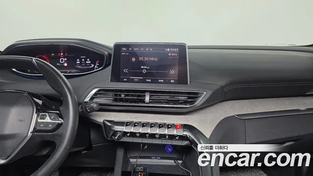 Peugeot 3008 — Фото автомобиля 20