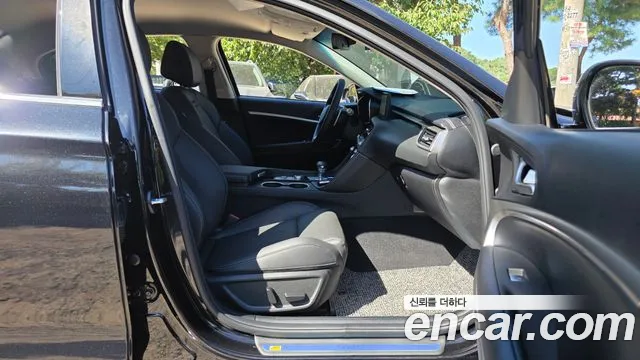 Genesis G70 Новый G70 Бензин 2.5T 4WD — Фото автомобиля 26