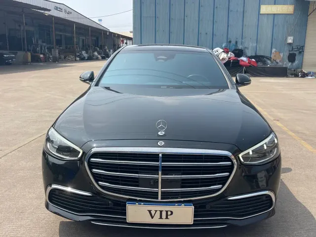 Mercedes-Benz S-Class — Фото автомобиля 2