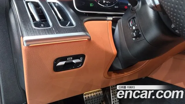 Mercedes-Benz S-Class S-класс W223 — Фото автомобиля 30
