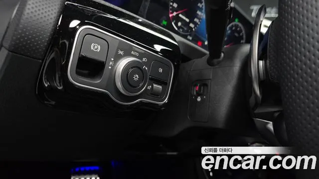 Mercedes-Benz A-Class — Фото автомобиля 15