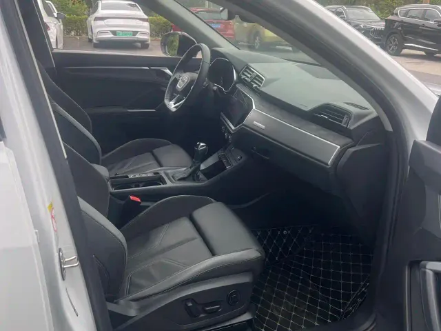 Audi Q3 Sportback — Фото автомобиля 11